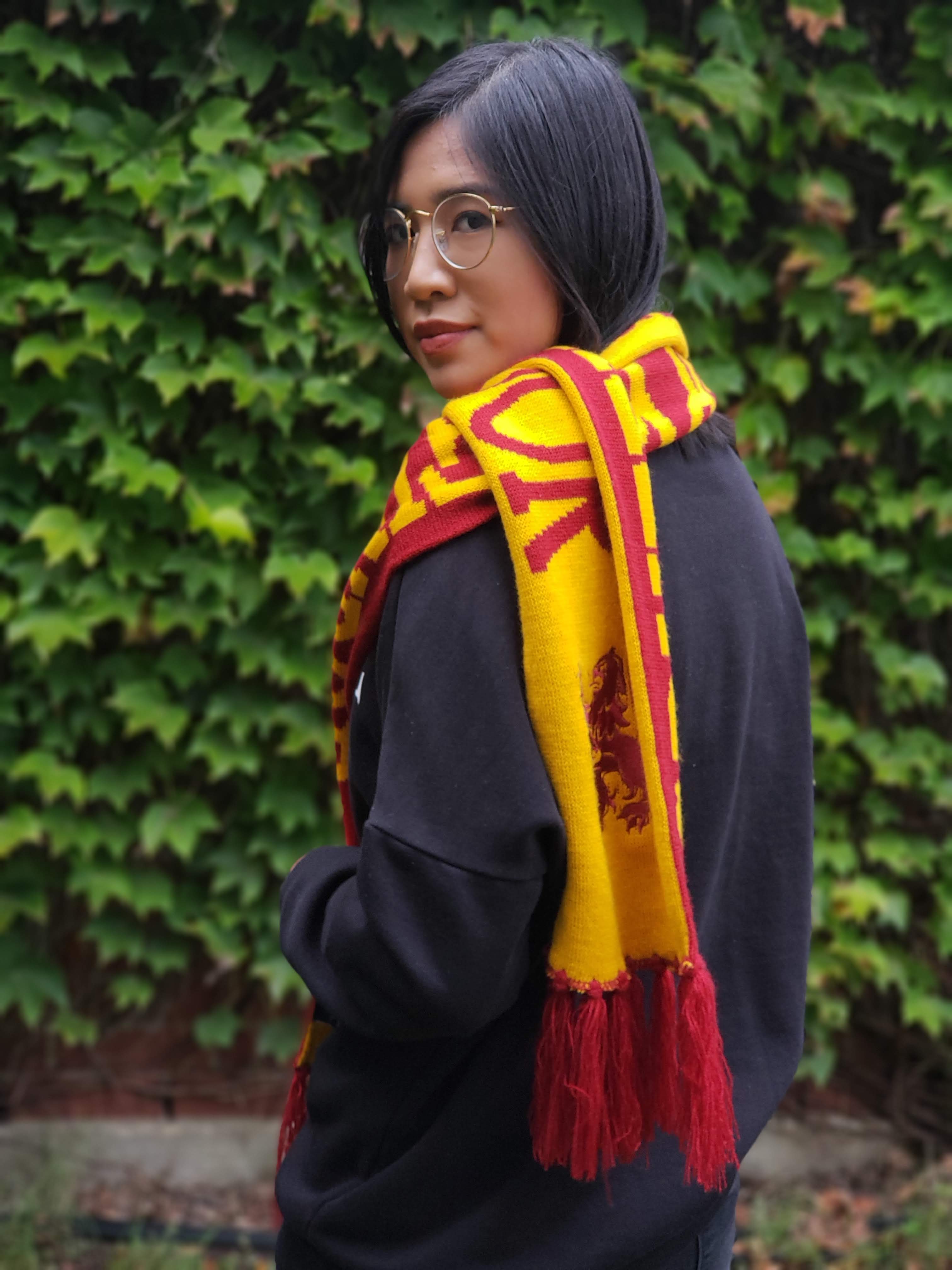 Gryffindor scarf 2