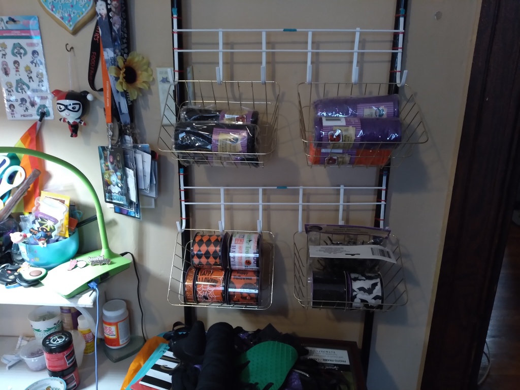 A photo of the final step of creating your basket hanger rack using poles